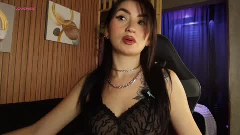    online show from April 15, 8:20 pm