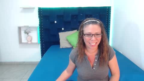 artemiza online show from January 25, 12:30 pm