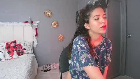   laura  online show from December 30, 5:55 pm