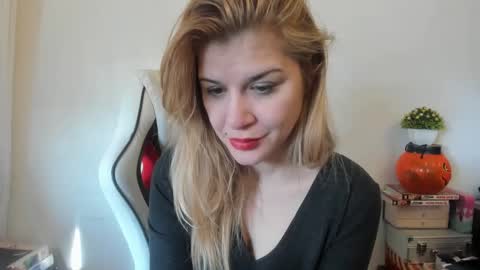 MIA online show from February 22, 11:35 am