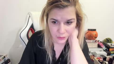 MIA online show from February 2, 8:41 pm