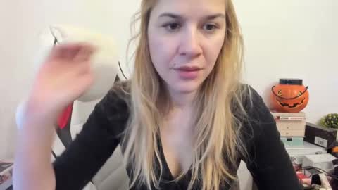 MIA online show from February 10, 7:47 am