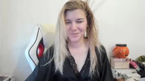 MIA online show from February 1, 8:29 am