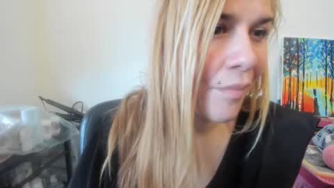 MIA online show from February 7, 11:14 am