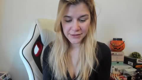 MIA online show from February 9, 11:36 am