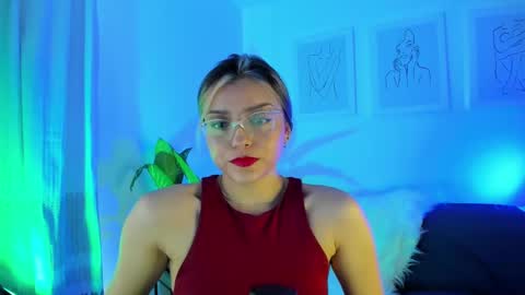 Snapshot of ary_cam230 chatting on March 1, 9:59 pm Zahaara online show from March 1, 9:59 pm