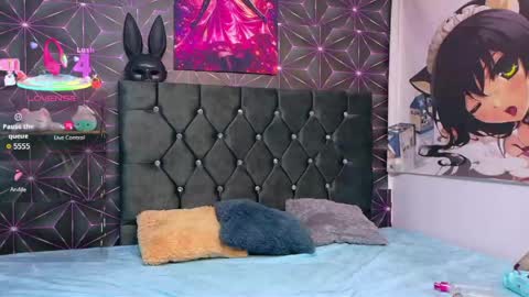 aryahmoonn online show from April 4, 3:27 am