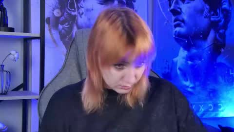 Snapshot of asheluck chatting on September 22, 2:21 am AshleyAshe online show from September 22, 2:21 am