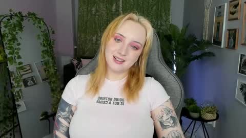 AshleyAshe  online show from May 11, 2:46 am