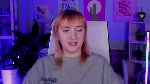Snapshot of asheluck chatting on September 16, 2:52 am AshleyAshe online show from September 16, 2:52 am