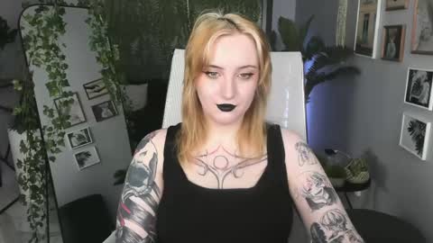 AshleyAshe  online show from May 15, 2:38 am