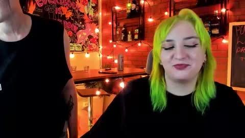 Snapshot of asheluck chatting on September 25, 2:32 am AshleyAshe online show from September 25, 2:32 am