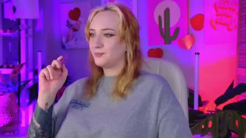 AshleyAshe  online show from May 20, 2:41 am