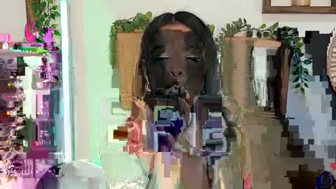 linda online show from May 12, 4:13 pm