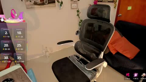 linda online show from May 19, 1:51 pm