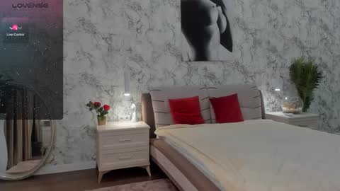 veronika online show from September 24, 8:13 am