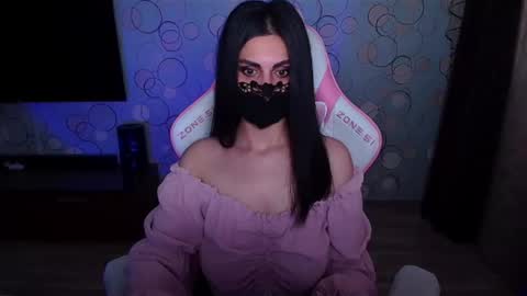   Yasmina   online show from May 27, 4:20 am