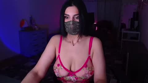   Yasmina   online show from December 6, 4:58 am