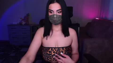   Yasmina   online show from January 2, 3:26 am