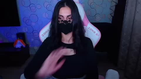   Yasmina   online show from October 9, 5:00 am