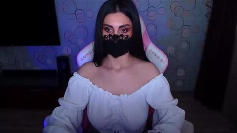   Yasmina   online show from May 24, 6:01 am