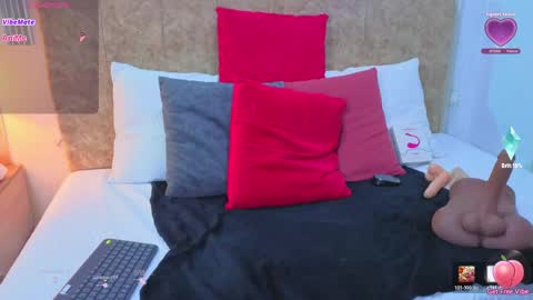 ashley online show from May 19, 3:52 pm