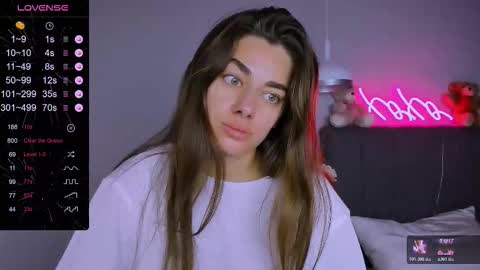 Ashley online show from November 24, 5:37 pm