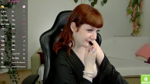 Ashley online show from May 8, 2:04 am