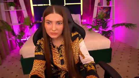 Snapshot of ashleybaee chatting on October 23, 2:23 pm ashleybaee online show from October 23, 2:23 pm
