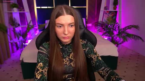 Snapshot of ashleybaee chatting on October 25, 1:19 pm ashleybaee online show from October 25, 1:19 pm