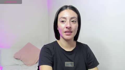 Ashley online show from November 8, 3:28 pm