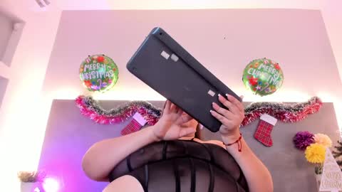 ASHLEY  online show from December 7, 8:05 pm