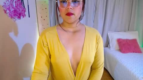 Ashlei Evanz online show from October 7, 3:55 am