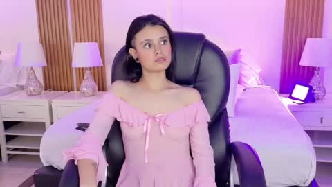 Ashley  online show from October 31, 7:12 am