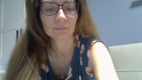 Ashley online show from May 13, 8:09 am