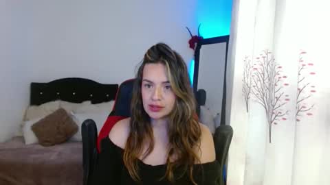 ASHLEY online show from May 20, 3:53 pm