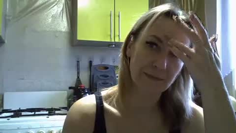AshleyXHoney online show from November 10, 7:03 am