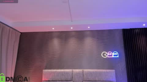 Ashlie  online show from November 13, 9:47 pm