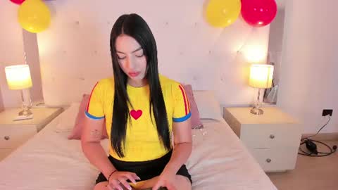 Ashly online show from July 7, 6:54 pm