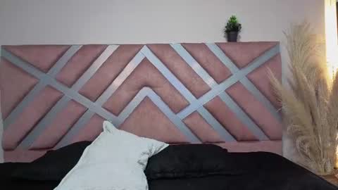 ashly_jones_ online show from June 10, 4:44 am