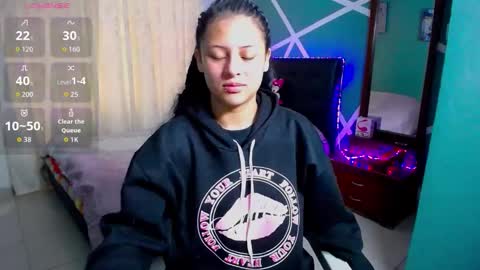 Ashly online show from October 6, 12:11 pm
