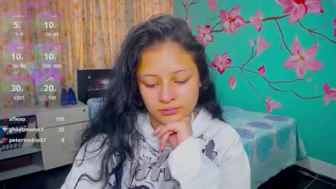 Ashly online show from September 9, 1:33 pm