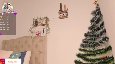 Ashly  online show from December 31, 12:36 pm
