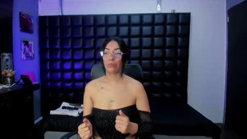 ashlyy sweet  online show from May 6, 5:39 pm