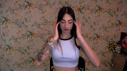 asia_n_ online show from January 25, 7:17 am