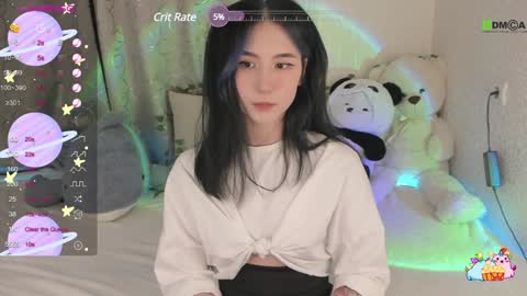 Emma online show from December 18, 2:38 pm