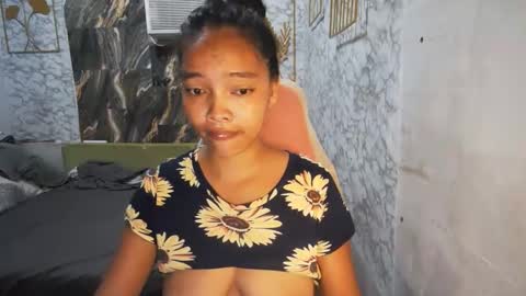 im janeth single mom online show from May 9, 12:34 am