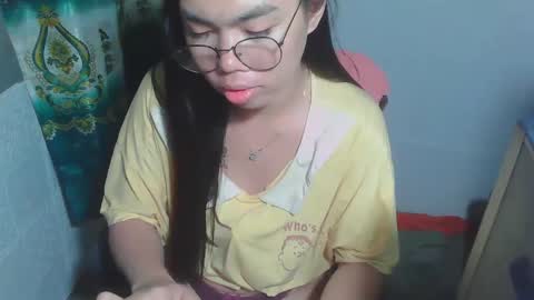 Snapshot of asian_rhean chatting on March 2, 4:36 pm Rhean online show from March 2, 4:36 pm