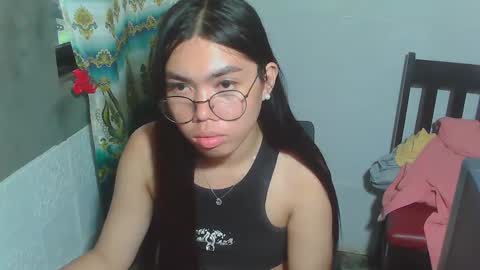 Snapshot of asian_rhean chatting on February 16, 7:26 am Rhean online show from February 16, 7:26 am