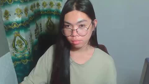 Snapshot of asian_rhean chatting on February 26, 12:49 pm Rhean online show from February 26, 12:49 pm